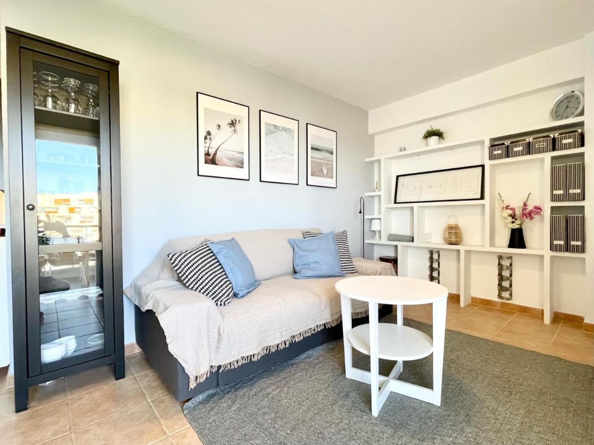 Beachfront Apartment With Ocean Views Los Cristianos  Kültér fotó