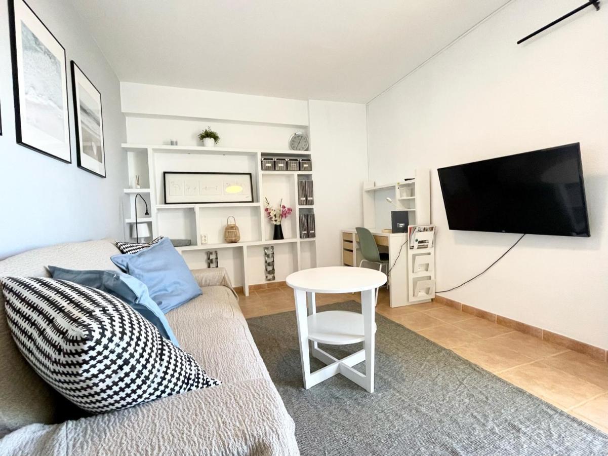Beachfront Apartment With Ocean Views Los Cristianos  Kültér fotó